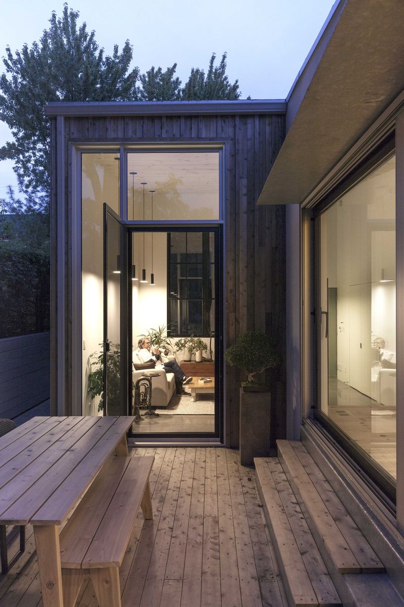 Deck & Balcony from a Accessory Dwelling Units (ADUs) project near Montreal (Greater Montreal) by la Shed architecture