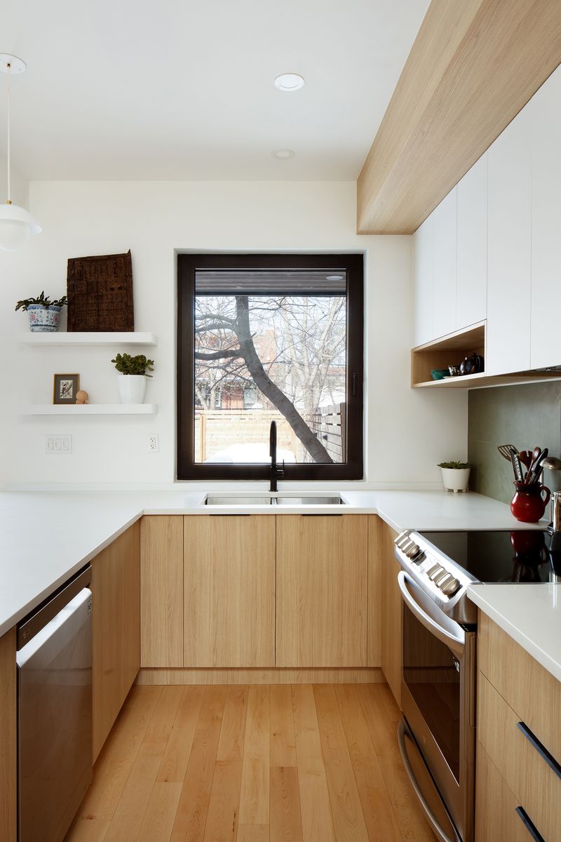 Kitchen from a Second Floor Additions project near Montreal (Greater Montreal) by Studio MMA Architects