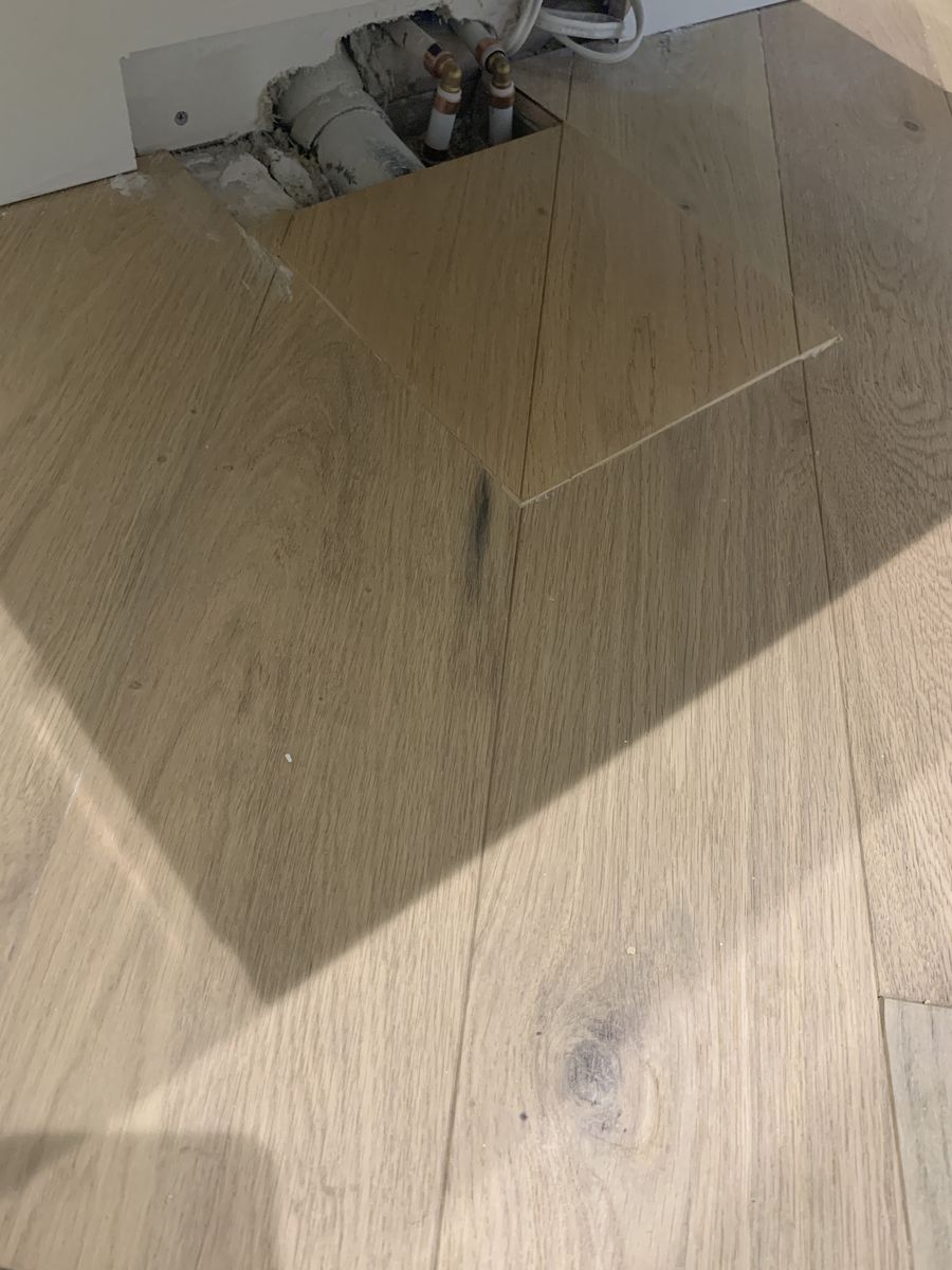 Travaux - Intérieur d'un projet de Planchers près de Vancouver (Région du Grand Vancouver) de adanac Floor Covering Inc.