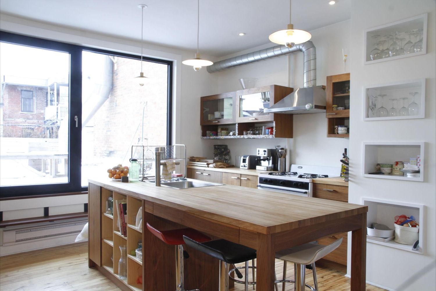 Kitchen from a Interior Design and Layout project near Montreal (Greater Montreal) by L'ARBRE