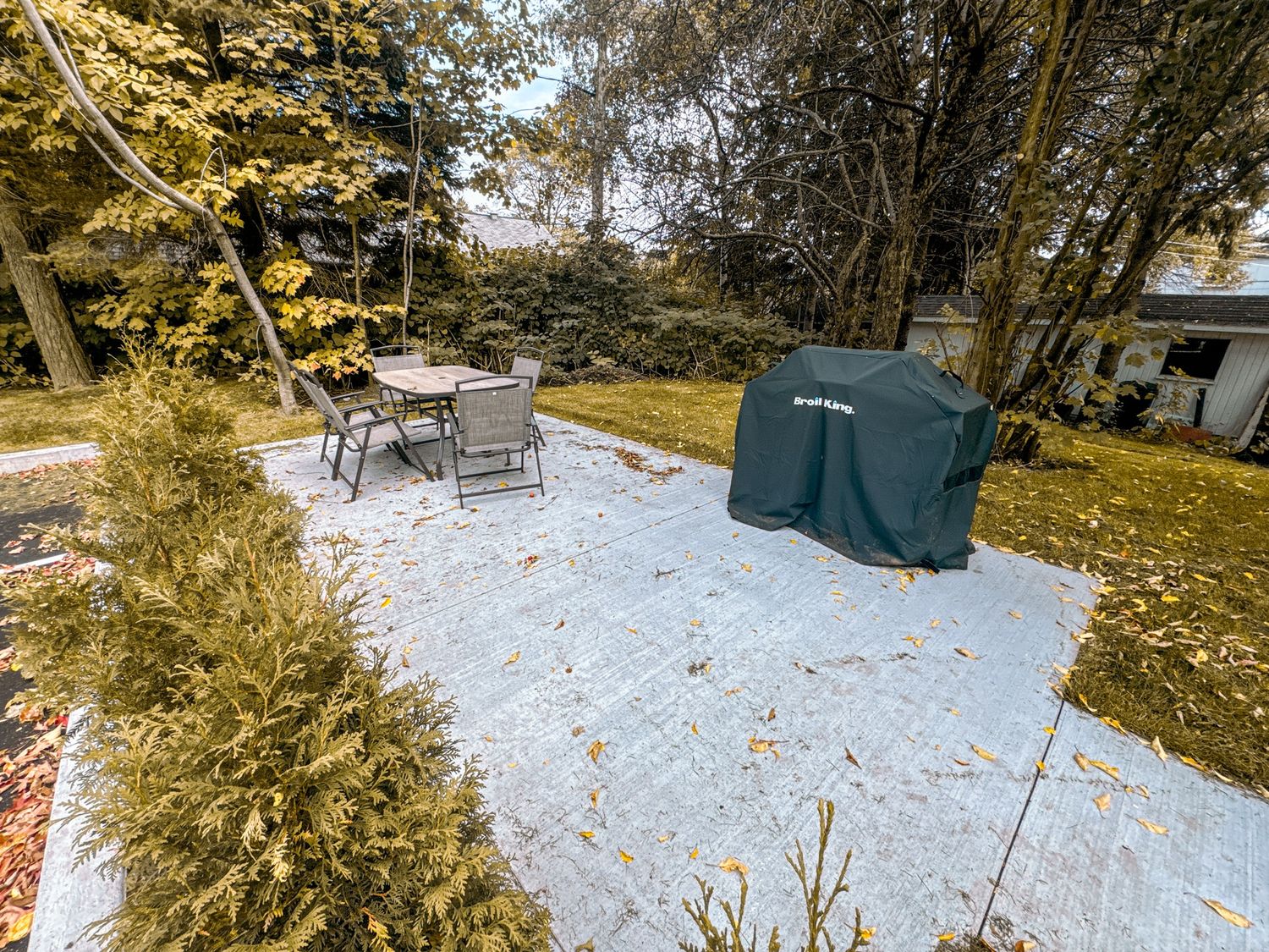 Cour arrière d'un projet de Bâtiments multi-résidentiels et tours d'habitations près de Québec/Lévis (Ville de Québec) de Groupe Habitech