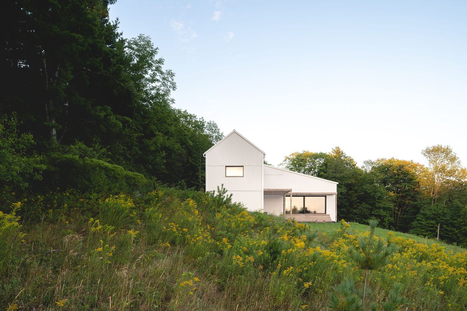 Backyard from a Single family homes project near Granby - Bromont - Cowansville by Rocket Construction