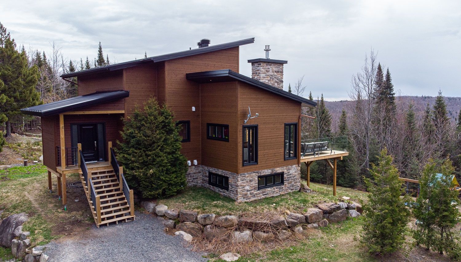 House Exterior from a Single family homes project near Saint-Jerome (Laurentides) by Toundra construction
