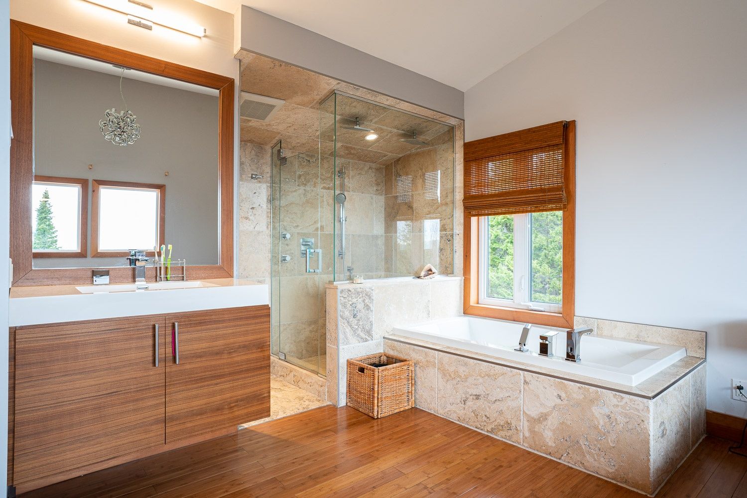 Bathroom from a Single family homes project near Saint-Jerome (Laurentides) by Toundra construction
