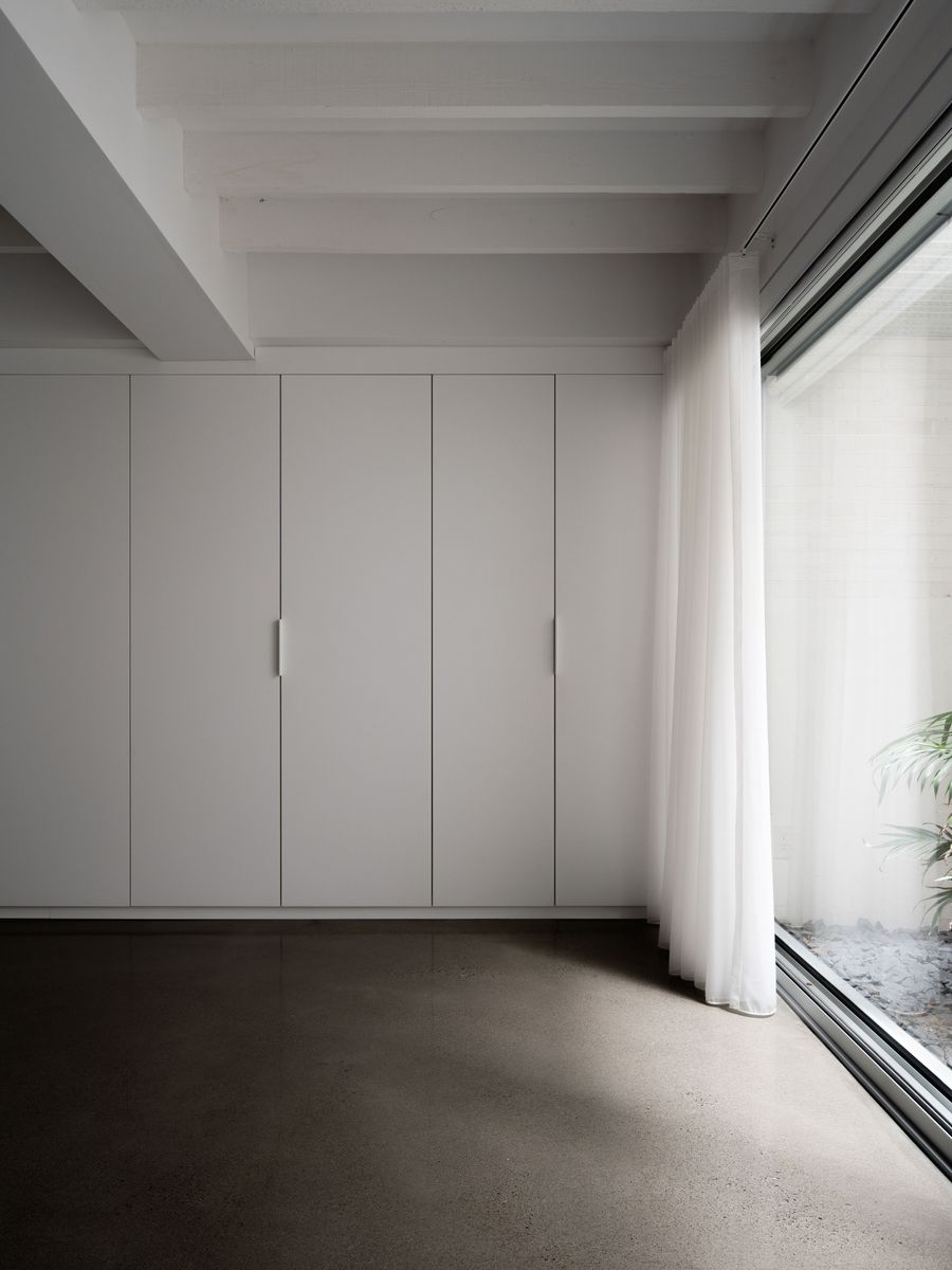 Storage & Closet from a Single family homes project near Montreal (Greater Montreal) by Paul Bernier Architecte