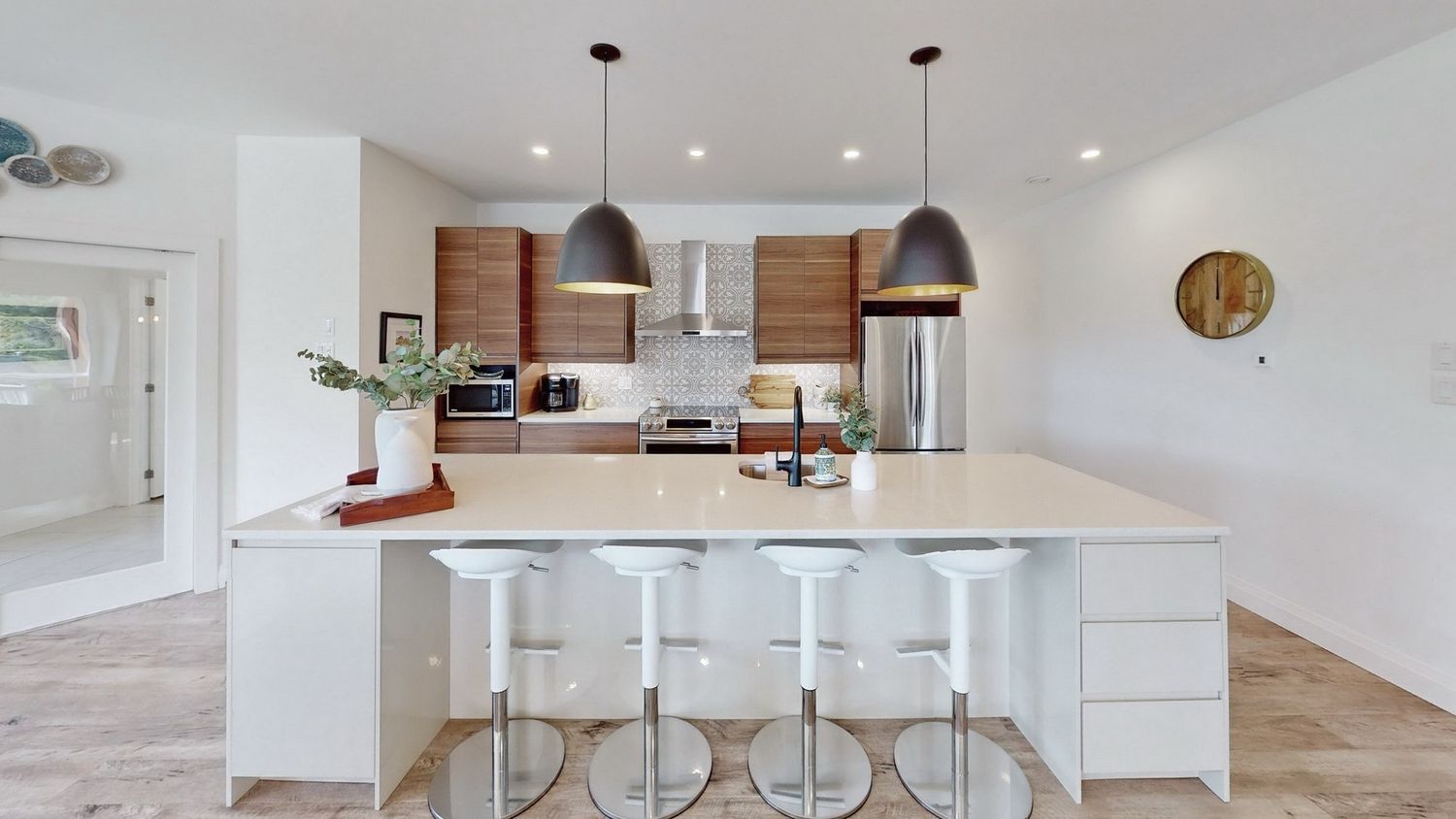 Kitchen from a Prefab and Modular Houses project near Toronto (Greater Toronto) by Quantum Passivhaus