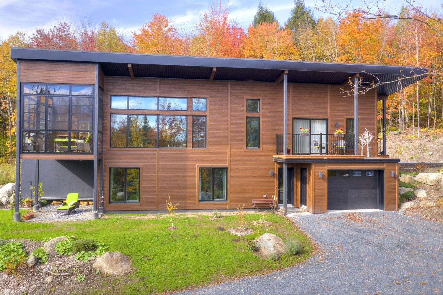 House Exterior from a Single family homes project near Sherbrooke (Estrie) by Belvedair