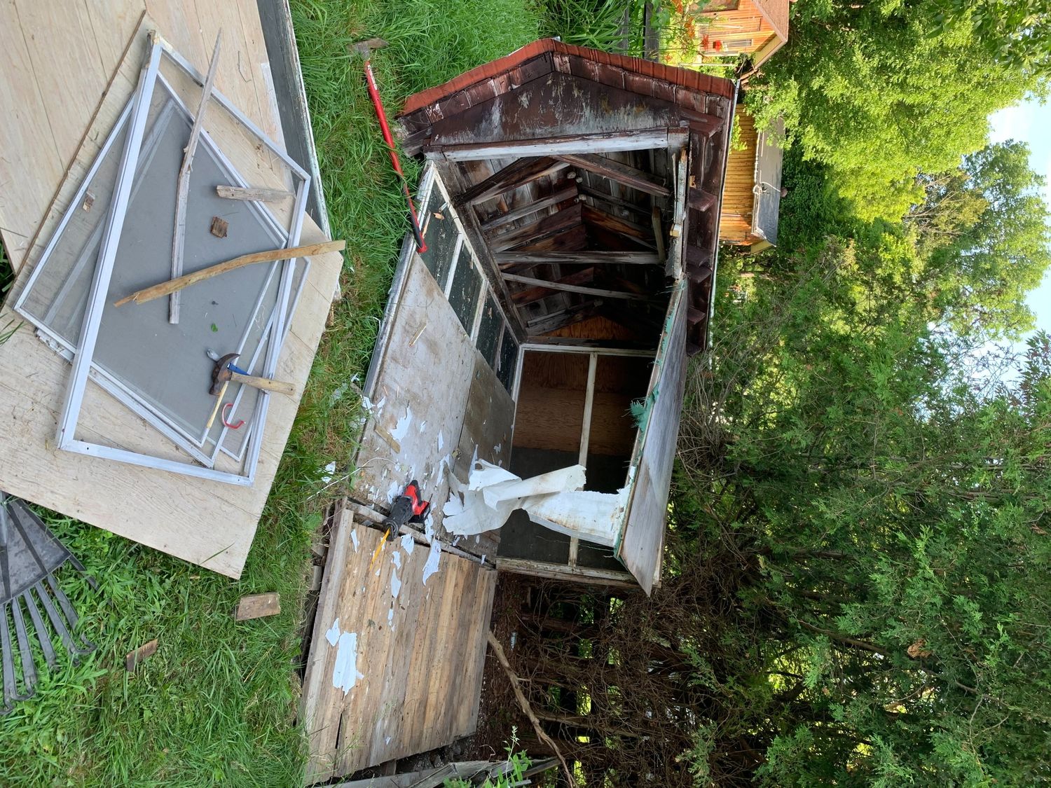 Land & Services from a Demolition project near Gatineau (Outaouais) by JO'S JUNK REMOVAL AND DEMOLITION