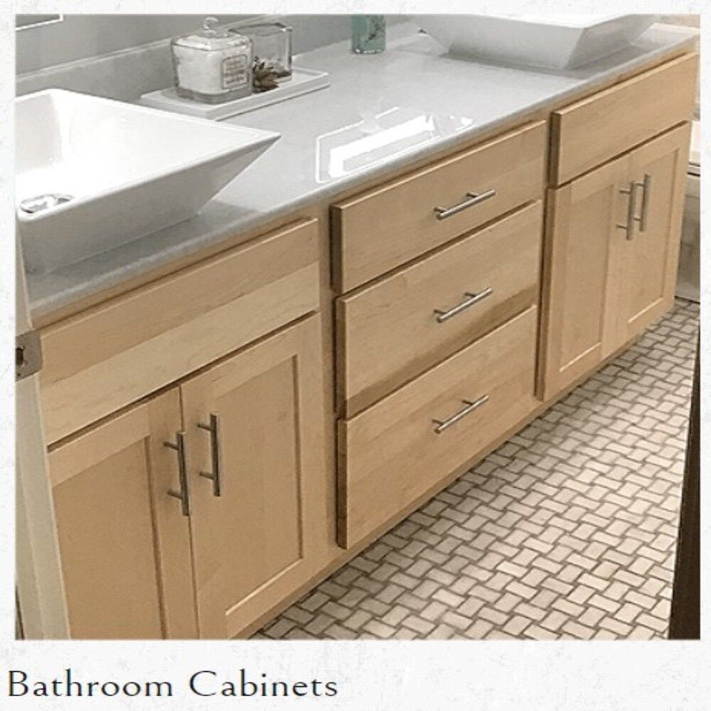 Salle de bain d'un projet de Mobilier de salle de bains près de Tulsa de Reeves Remodeling
