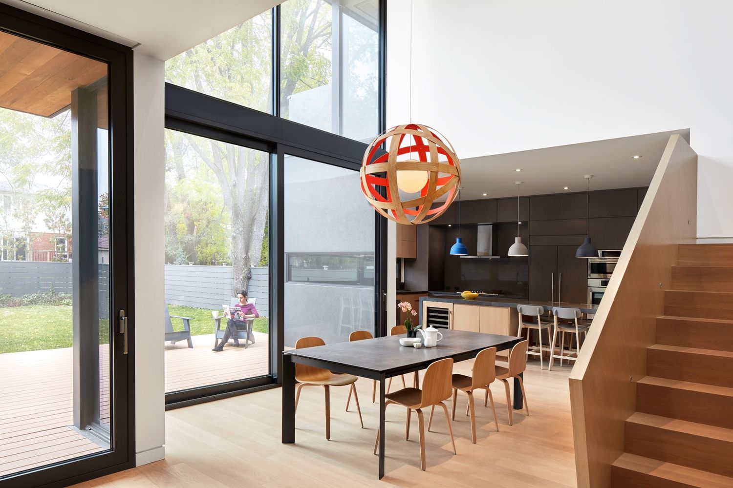 Dining Room from a Single family homes project near Toronto (Greater Toronto) by Dubbeldam Architecture + Design