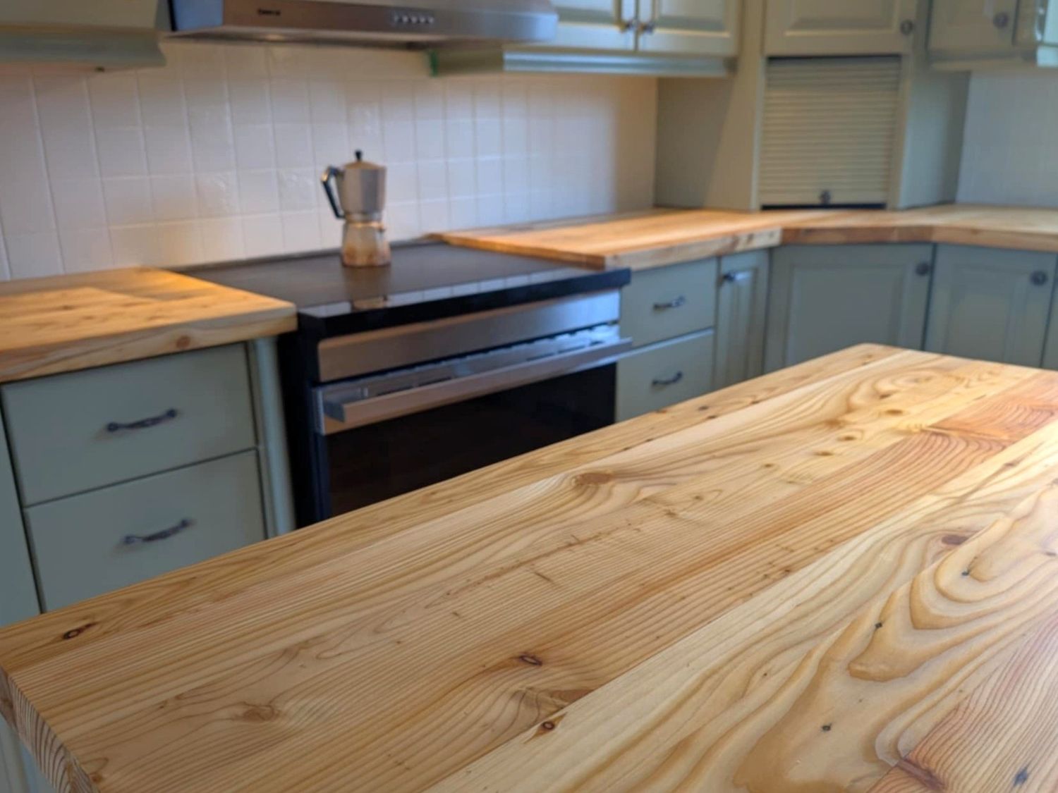 Kitchen from a Kitchens project near Granby - Bromont - Cowansville by Slabica