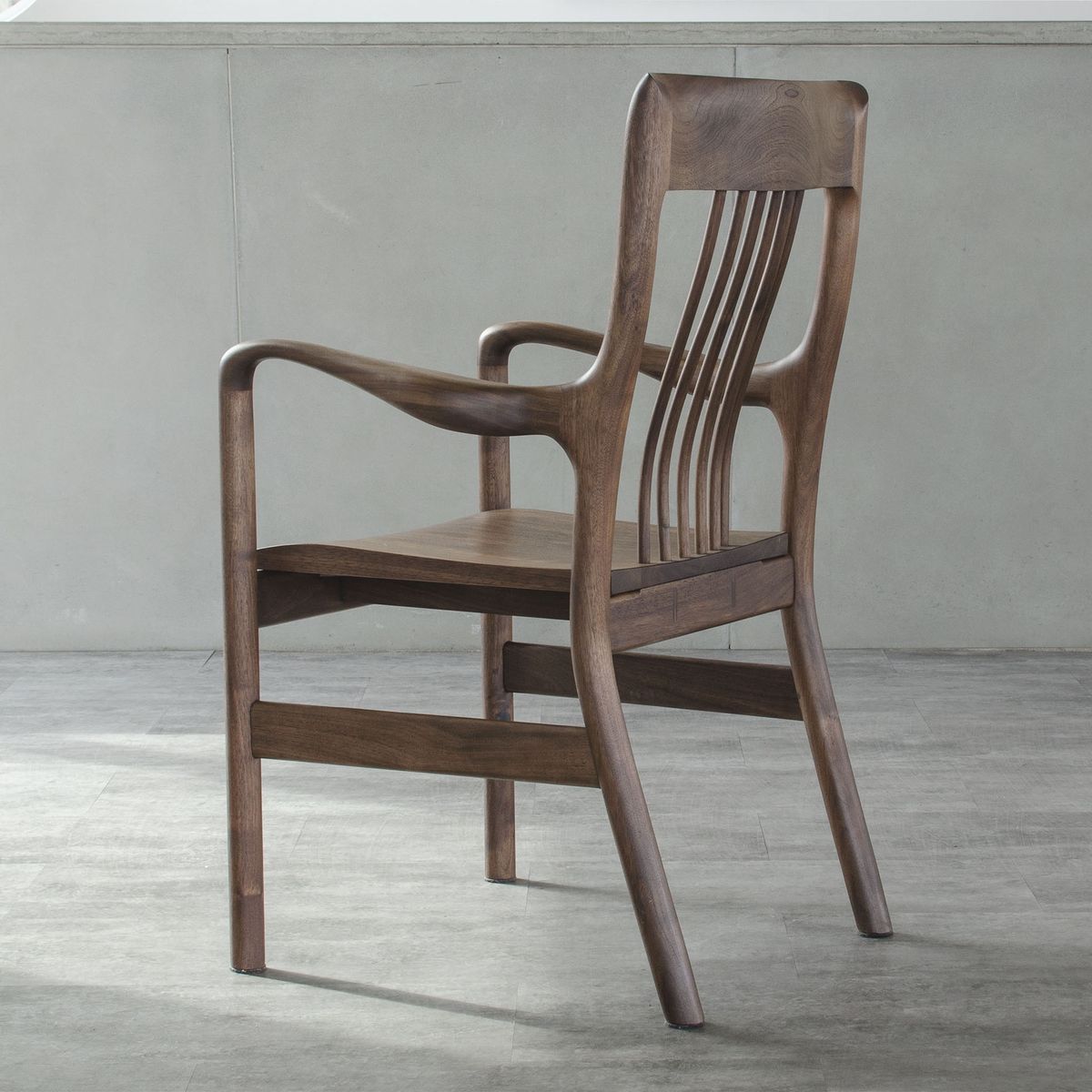 Salle à manger d'un projet de Tables et chaises sur mesure près de Montréal/Laval/Longueuil (Grand Montréal) de Maxime Poisson, ébéniste