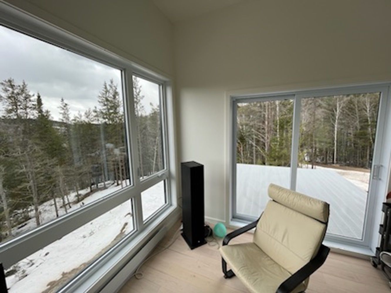 Living Room from a Single family homes project near Joliette (Lanaudière) by Construction Youri Durand inc.