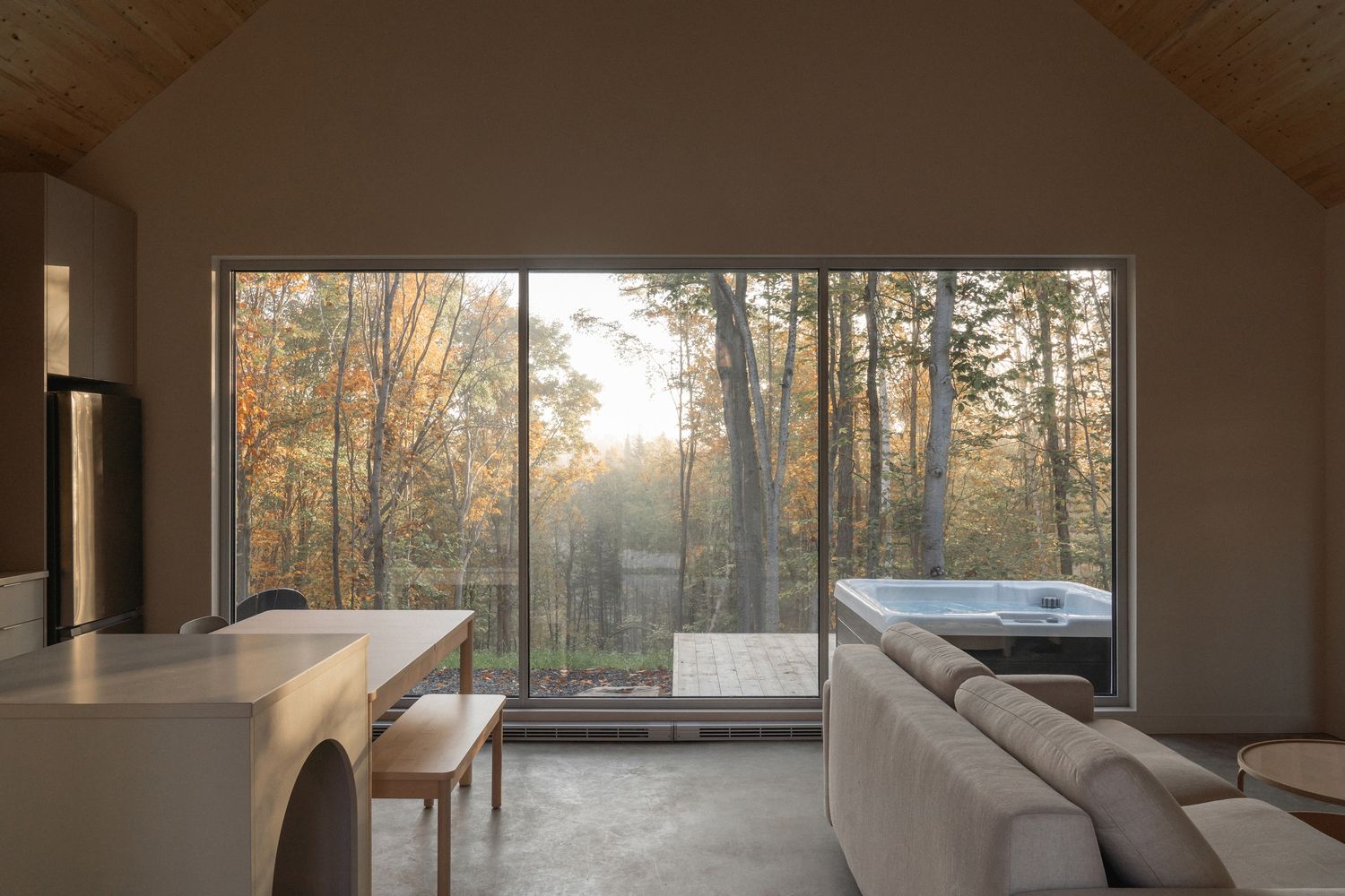 Living Room from a Tiny Houses project near Saint-Jerome (Laurentides) by Atelier L'Abri