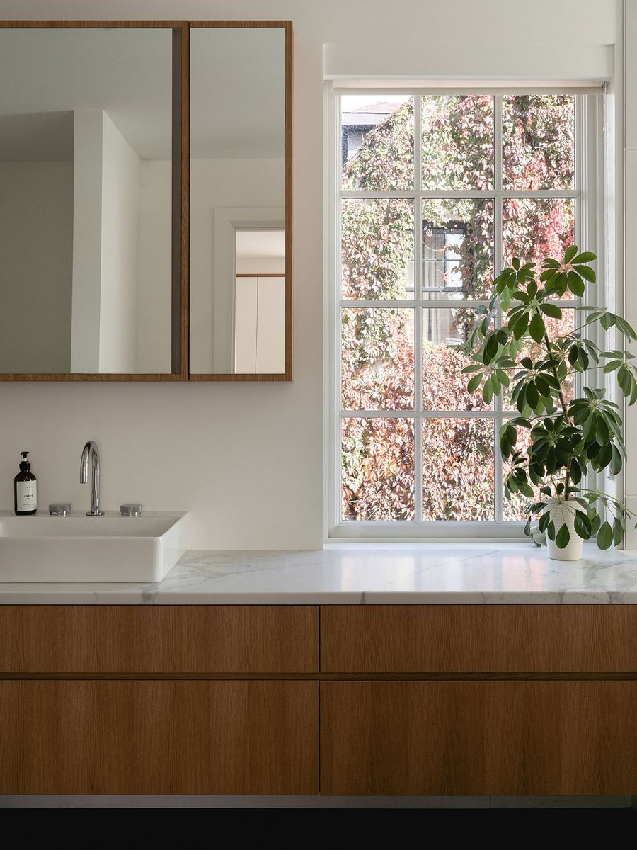 Salle de bain d'un projet de Maisons unifamiliales près de Montréal/Laval/Longueuil (Grand Montréal) de Atelier L'Abri