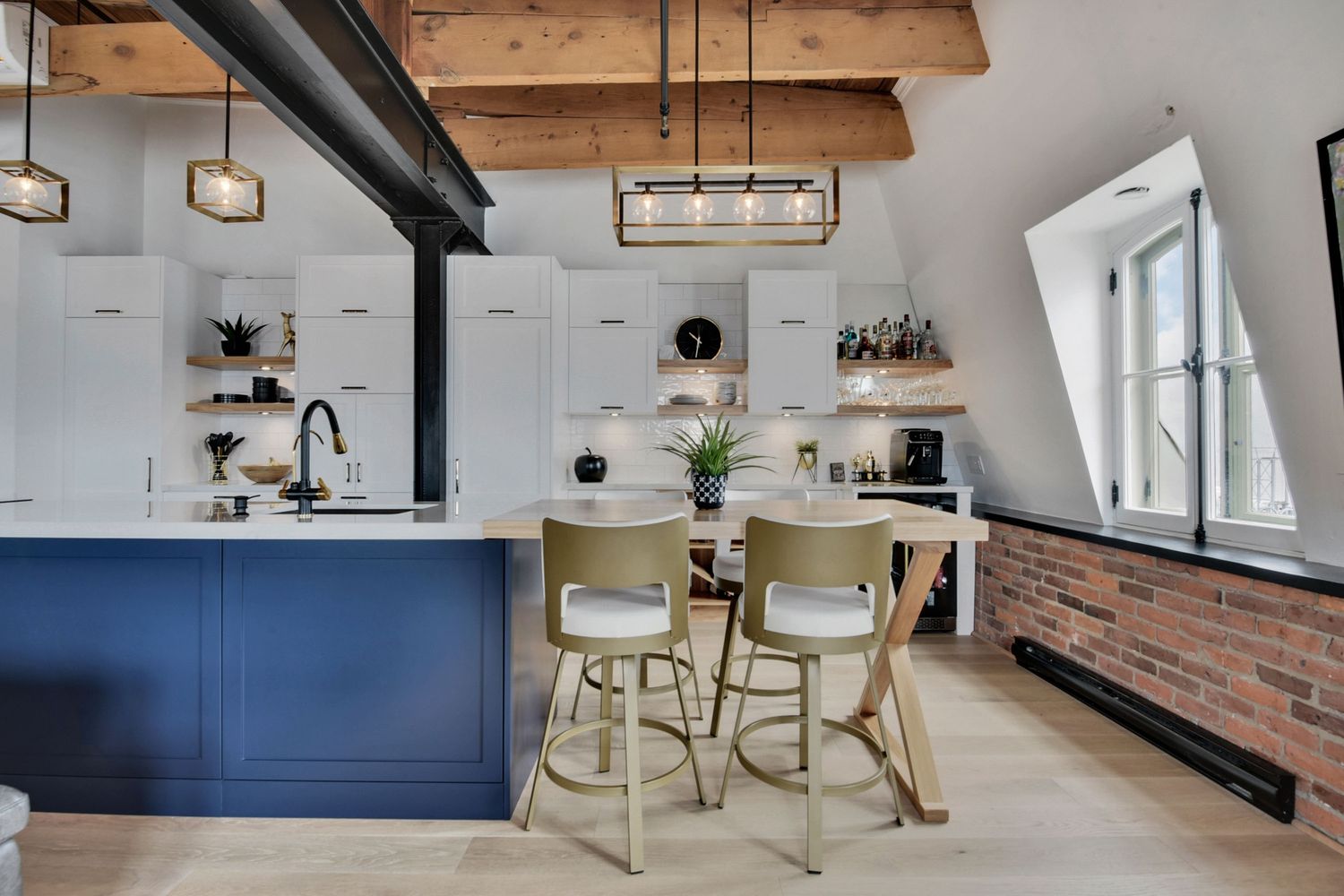 Cocina de un proyecto de tipo Condominios, apartamentos cerca de Ciudad de Quebec - Lévis por i9 construction