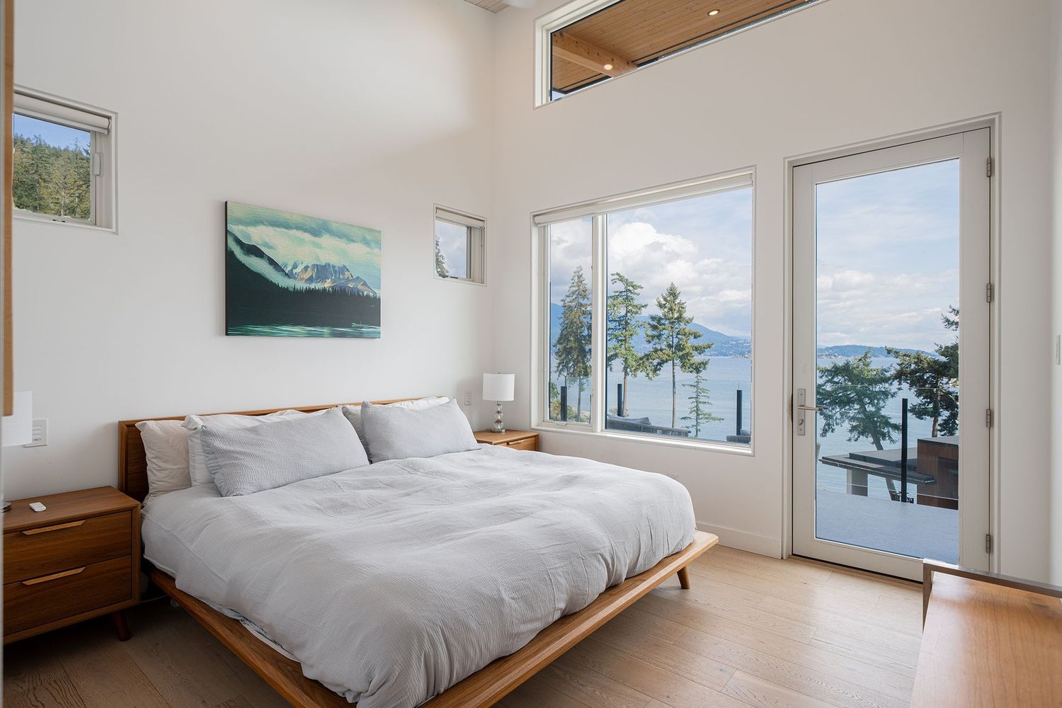  de un proyecto de tipo Viviendas unifamiliares cerca de Vancouver (Gran Vancouver) por Mary Lynn Machado Personal Real Estate Corporation