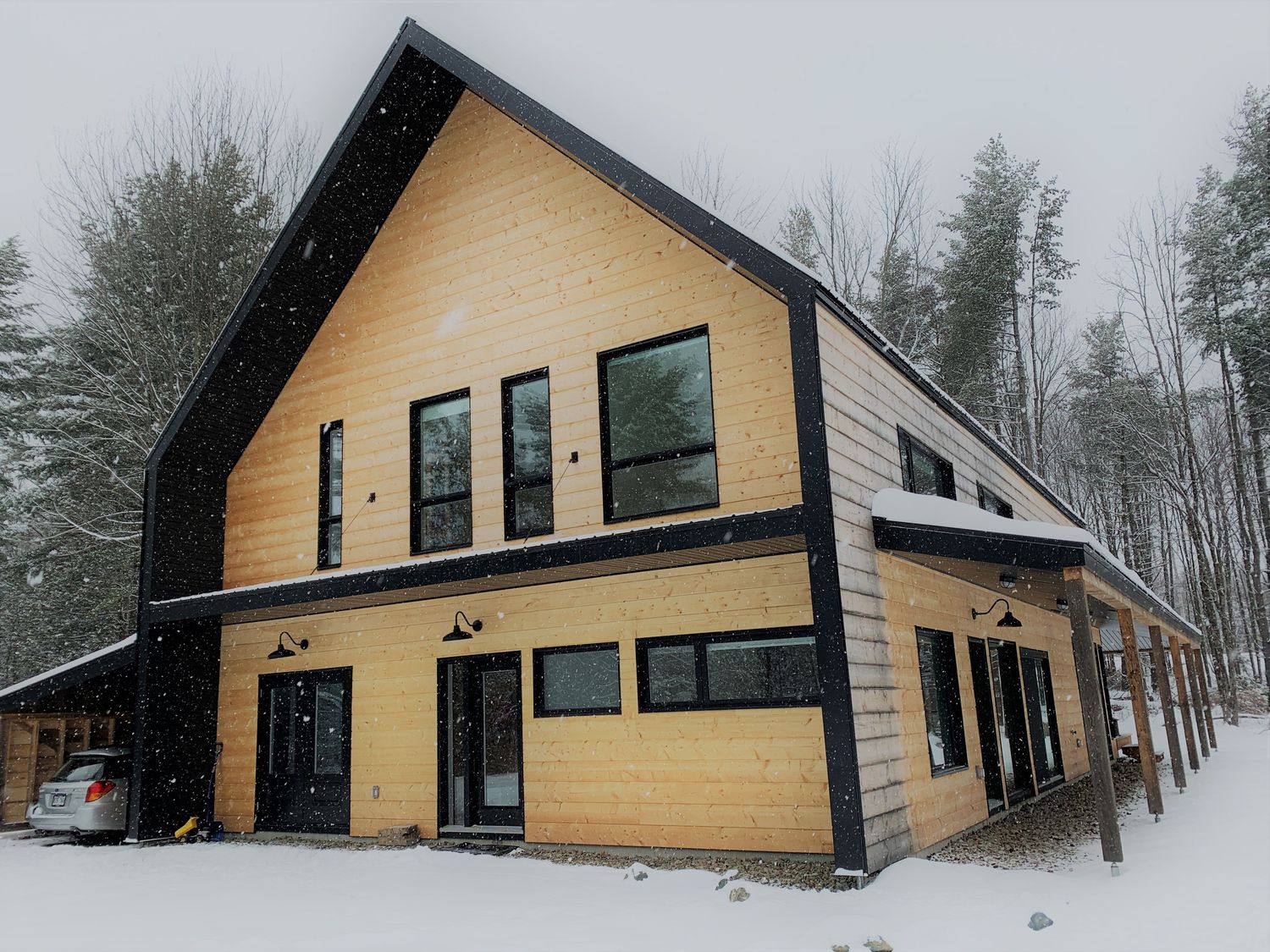 Fachada frontal de un proyecto de tipo Tanques sépticos y campos de drenaje cerca de Sherbrooke (Estrie) por DBO Expert