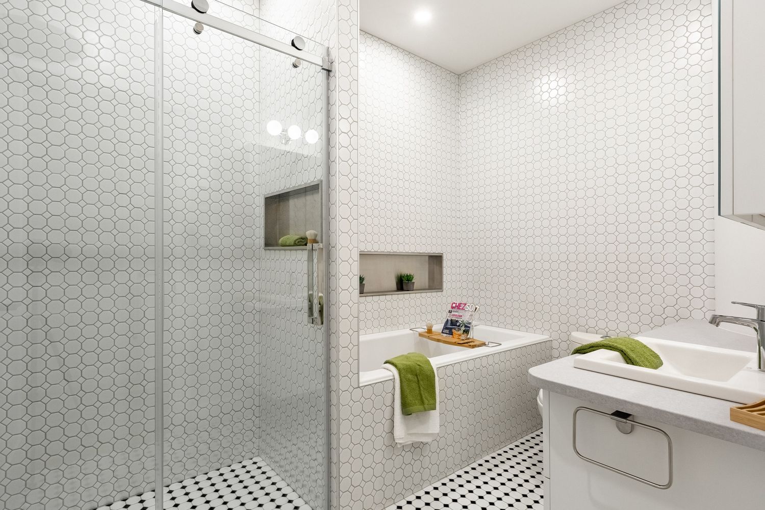 Bathroom from a Interior Design and Layout project near Montreal (Greater Montreal) by À l' Aube - Design Studio & Kitchen Specialist