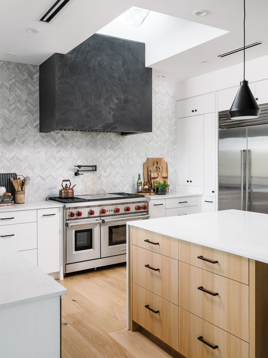 Cocina de un proyecto de tipo Viviendas unifamiliares cerca de Austin por Clark Richardson Architects