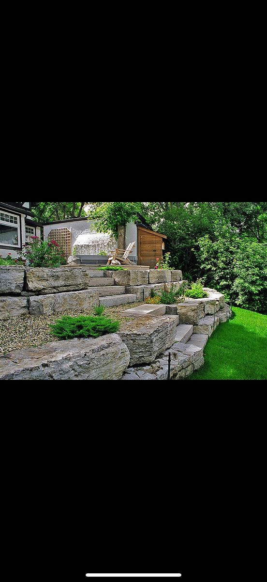 Backyard from a Retaining walls project near Toronto (Greater Toronto) by Pinnacle Stone And Design