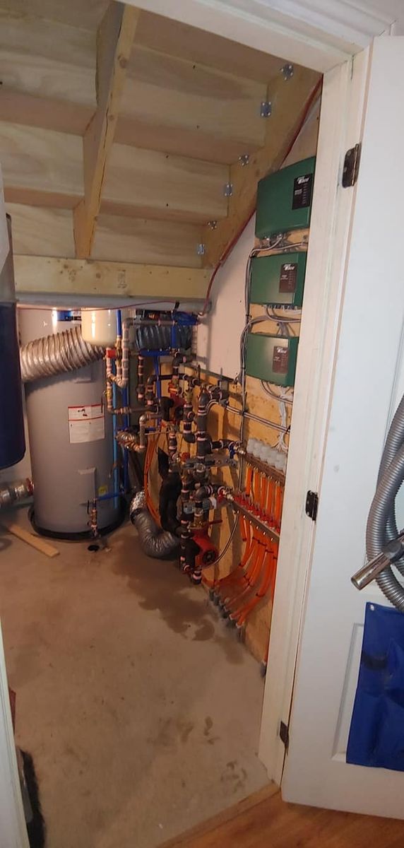 Salle mécanique d'un projet de Chaudières à eau chaude près de Trois-Rivières/Shawinigan (Mauricie) de Guillemette Energies