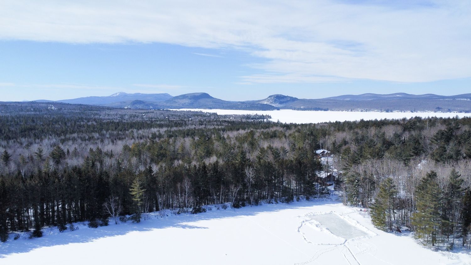 Vue aérienne d'un projet de Maisons unifamiliales près de Sherbrooke (Estrie) de Claire Derome • courtière en immobilier résidentiel