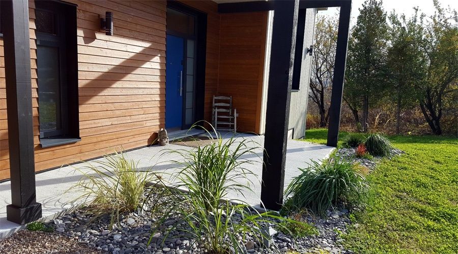 Pórtico y entrada de un proyecto de tipo Viviendas unifamiliares cerca de Ciudad de Quebec - Lévis por TERGOS Architecture et Construction