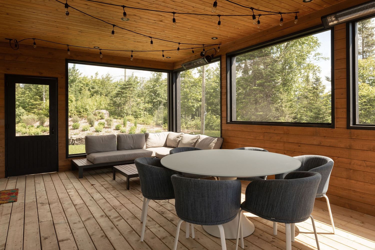 Véranda et solarium d'un projet de Maisons unifamiliales près de Saint-Jérôme/Blainville (Laurentides) de Toundra construction
