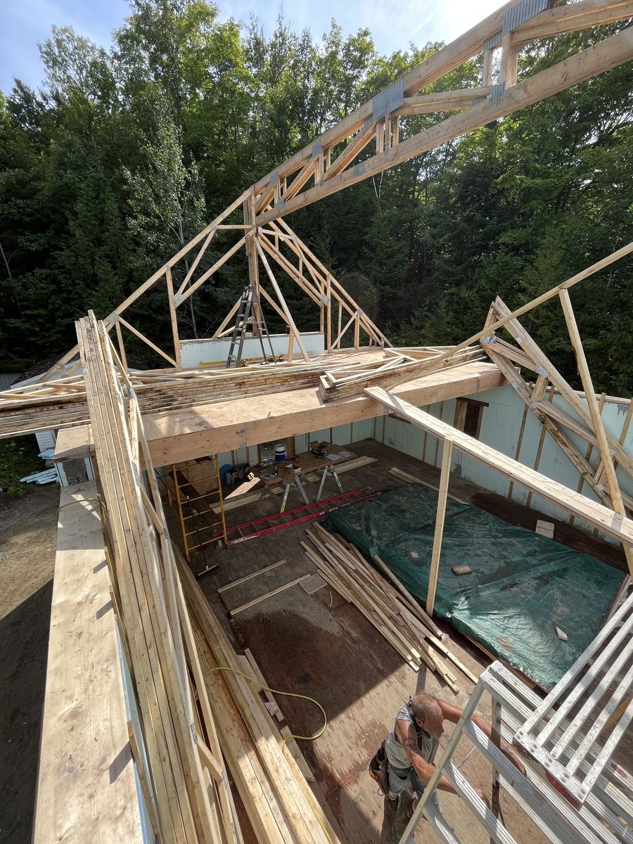 Roofs & Roof Void from a Single family homes project near Gatineau (Outaouais) by Dsconstruction