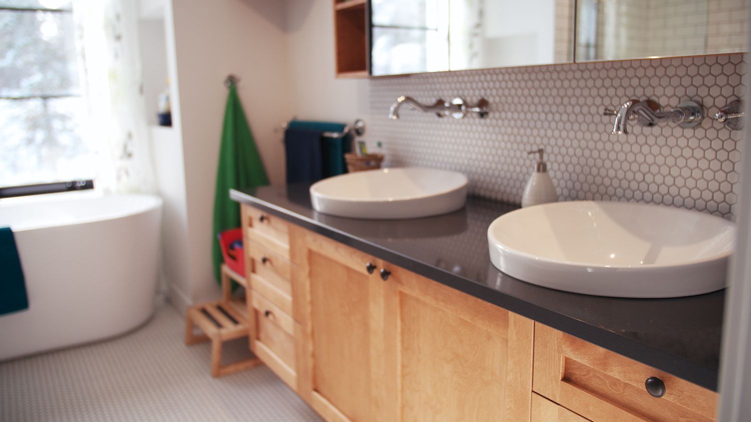 Bathroom from a Single family homes project near Saint-Jerome (Laurentides) by À l' Aube - Design Studio & Kitchen Specialist