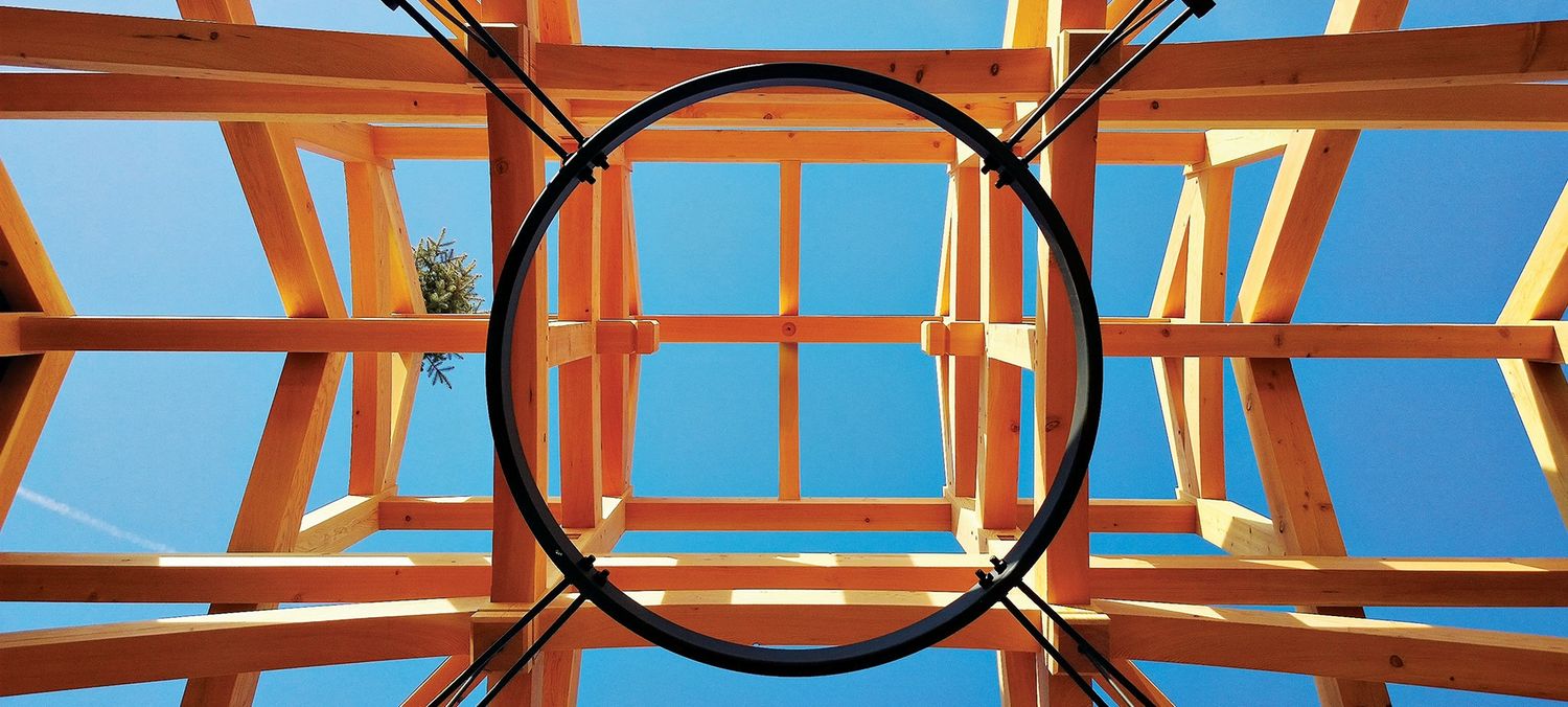 Structures et ossatures d'un projet de Charpentes massives près de Portland de New Energy Works Timberframers