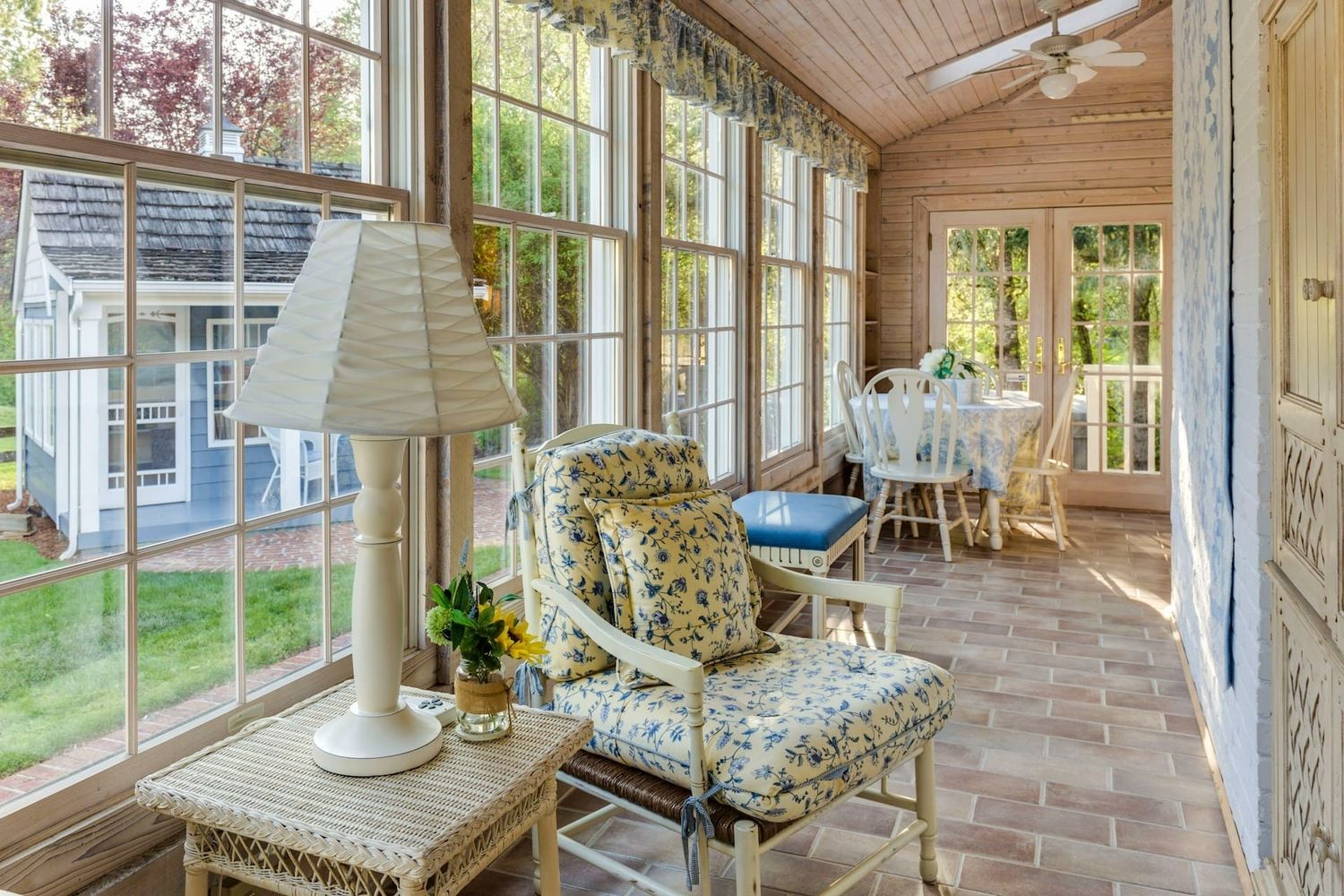  d'un projet de Maisons unifamiliales près de Bridgeport - New Haven - Stamford de Sunspace by Sunroom Designs New England