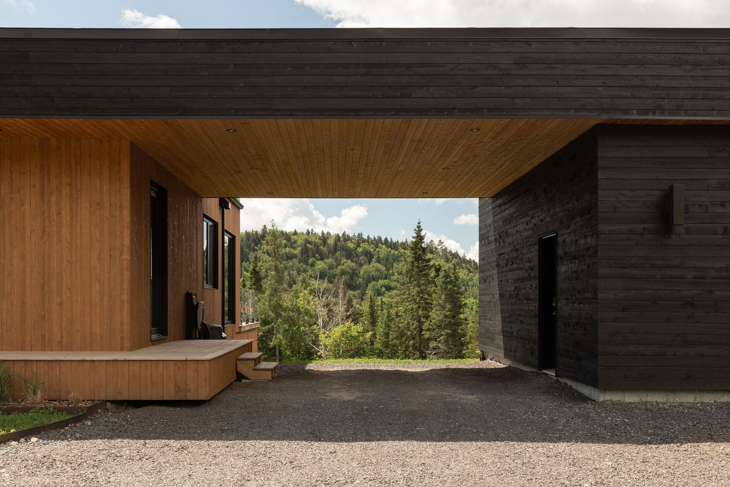 Garage et cabanon d'un projet de Maisons unifamiliales près de Saint-Jérôme/Blainville (Laurentides) de Toundra construction