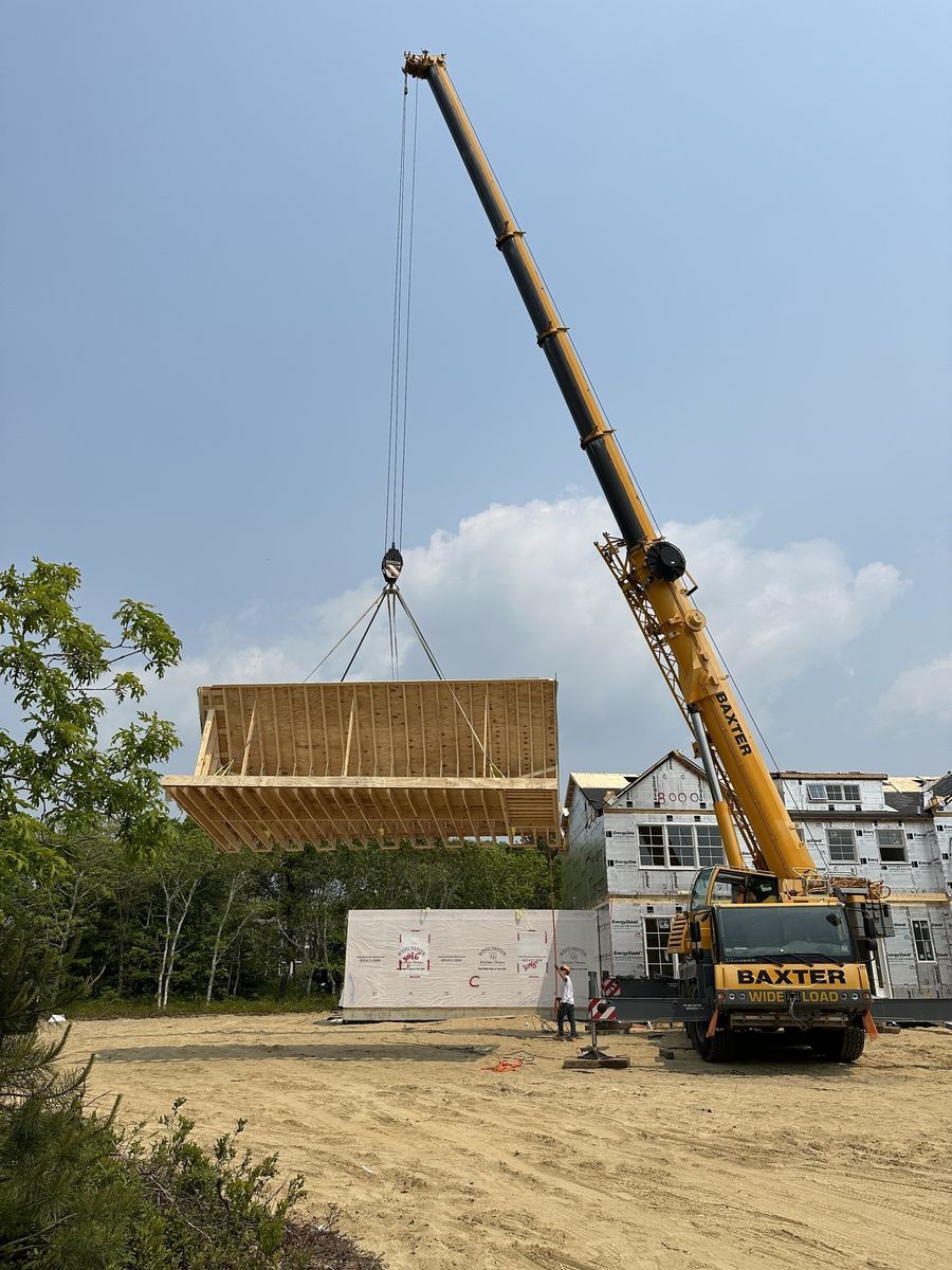Construcción de muros de un proyecto de tipo Casas Prefabricadas y modulares cerca de Binghamton por Westchester Modular Homes, Inc.
