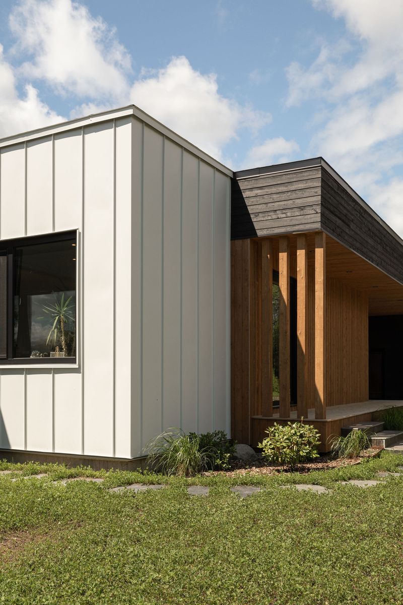 Finition extérieur d'un projet de Maisons unifamiliales près de Saint-Jérôme/Blainville (Laurentides) de Toundra construction