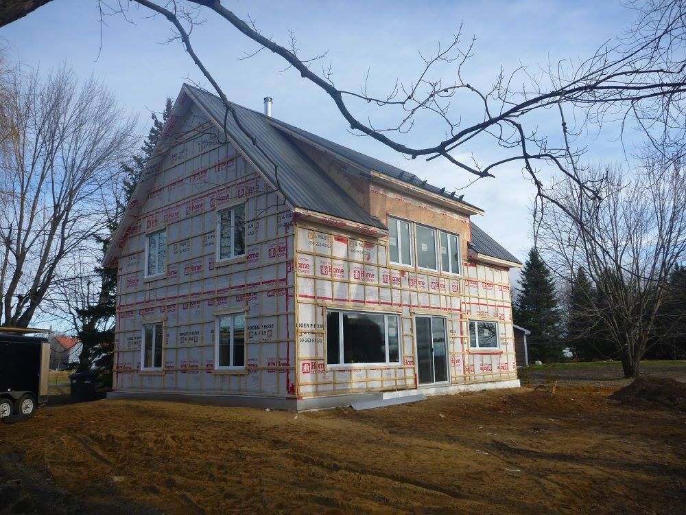 Travaux - Extérieur d'un projet de Maisons unifamiliales près de Drummondville/Victoriaville (Centre-du-Québec) de McClure Construction