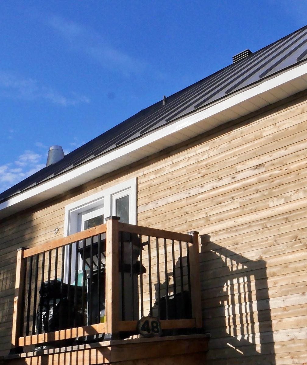 Acabado exterior de un proyecto de tipo Viviendas unifamiliares cerca de Rimouski (Bas-Saint-Laurent) por La Couverte Construction Communautaire