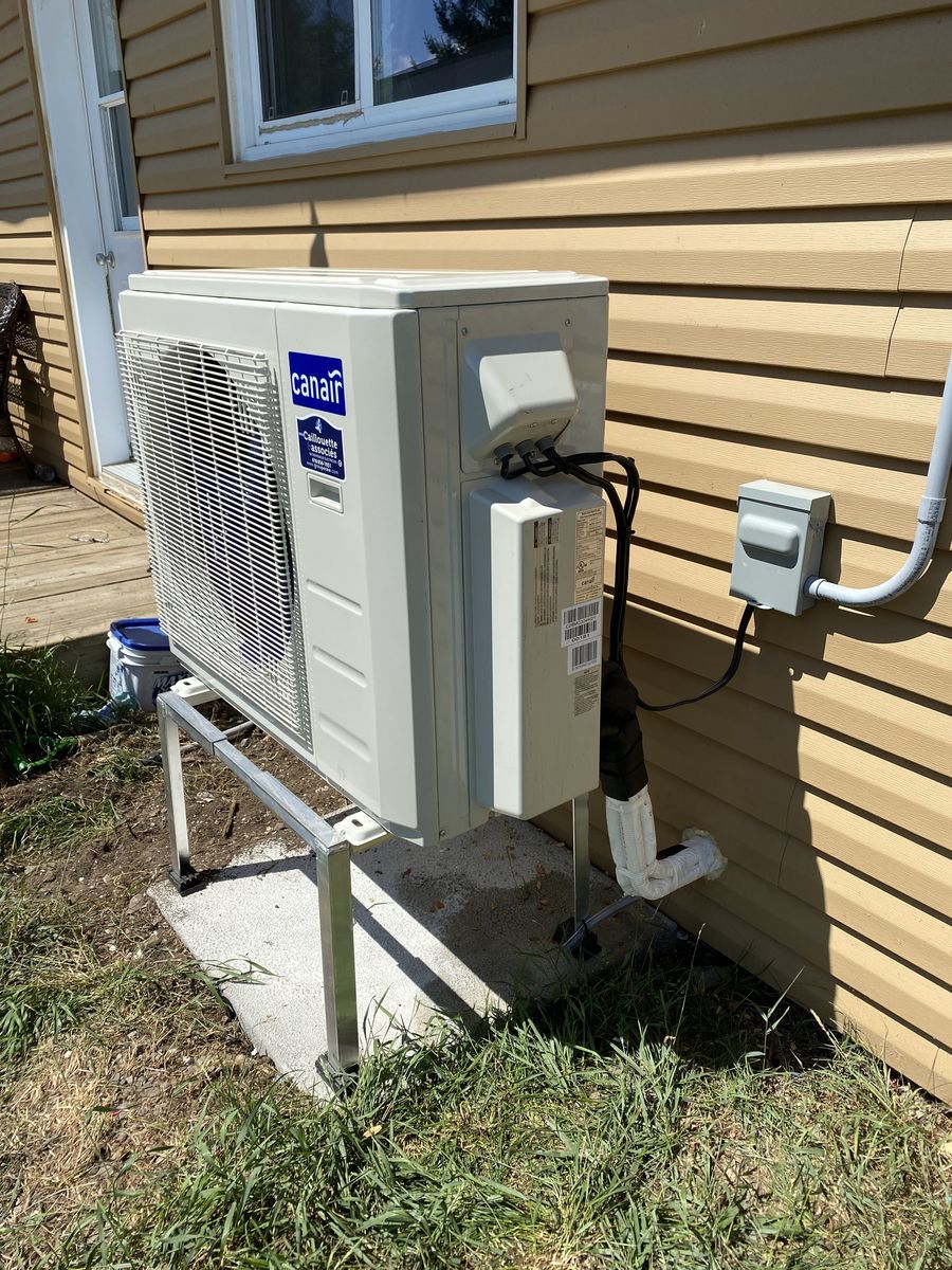 Instalaciones mecánicas de un proyecto de tipo Bombas de calor cerca de Ciudad de Quebec - Lévis por Groupe Caillouette & Associés inc