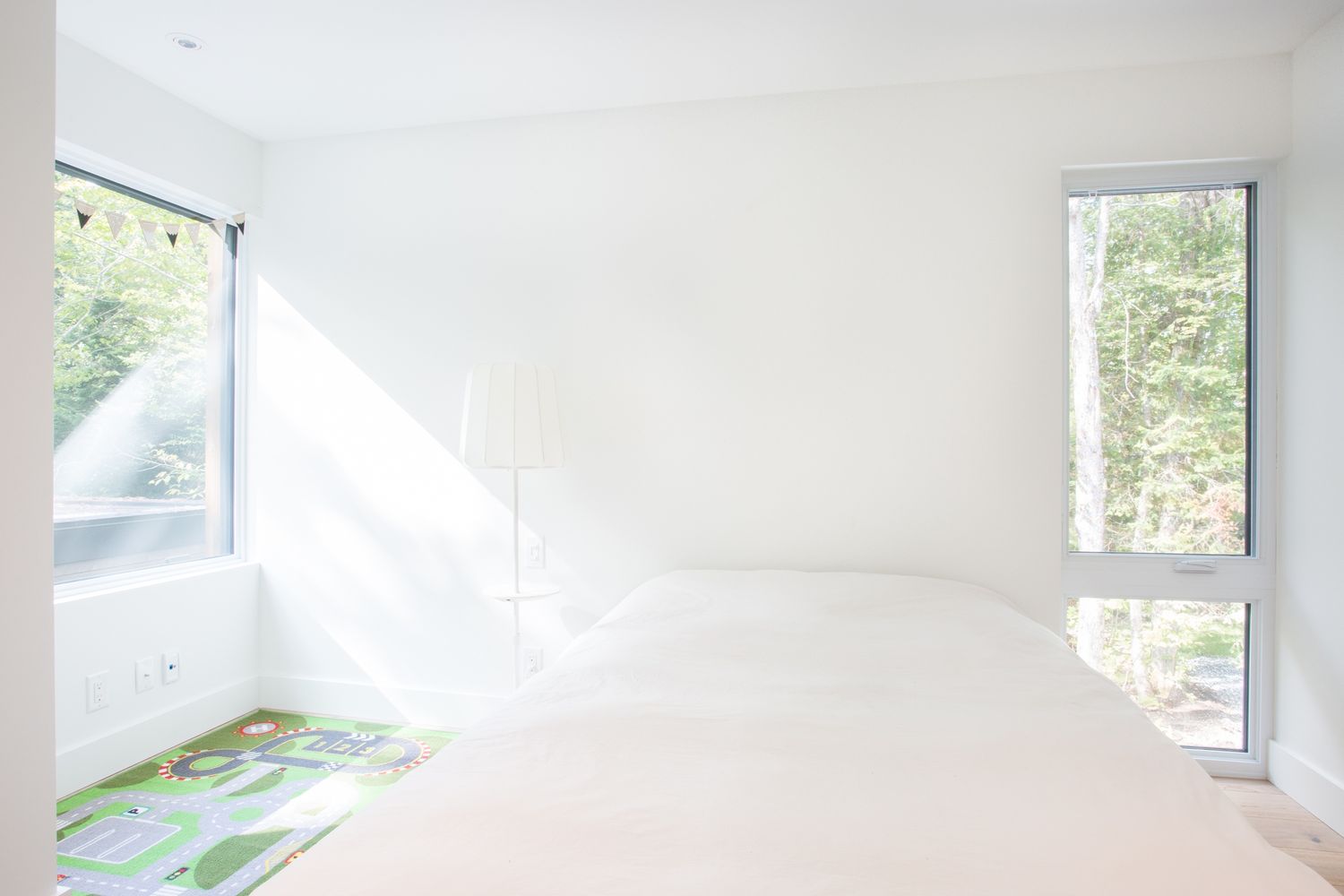 Bedroom from a Single family homes project near Sherbrooke (Estrie) by UrbanEco Construction