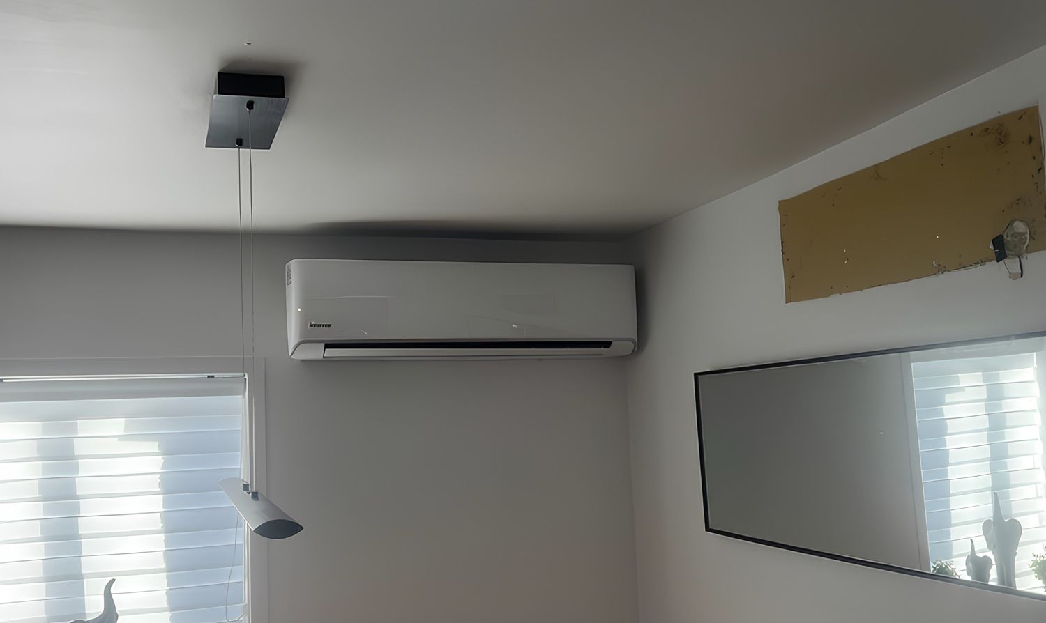  from a Heat pumps project near Montreal (Greater Montreal) by Groupe Gestion Confort inc
