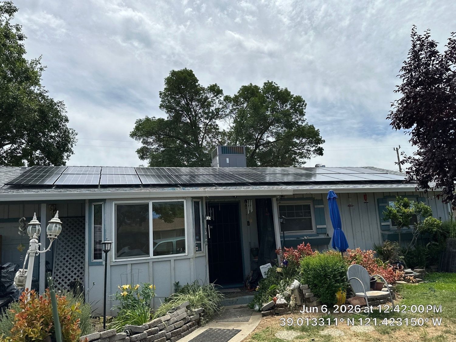  from a Photovoltaic Solar Panels project near Sacramento by L J Heating & Air Conditioning Inc