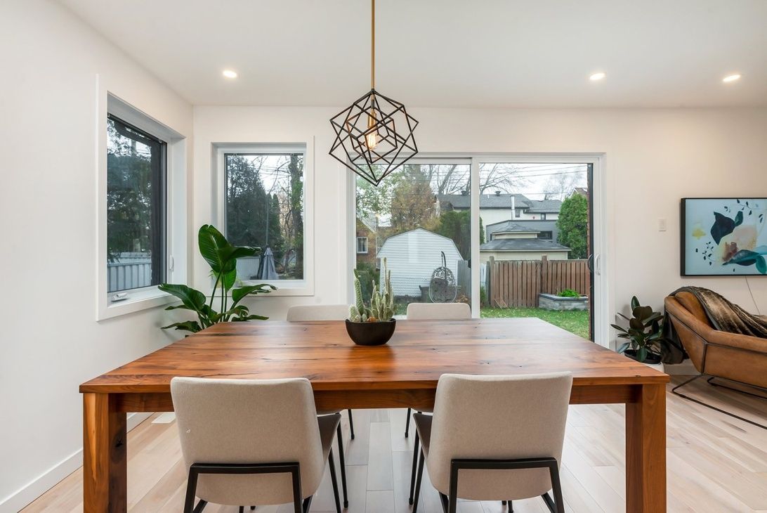 Dining Room from a Single family homes project near Montreal (Greater Montreal) by psb
