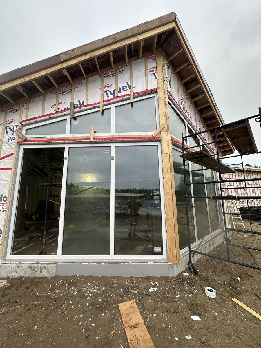 Travaux - Extérieur d'un projet de Maisons unifamiliales près de Montréal/Laval/Longueuil (Grand Montréal) de Retrofit Construction