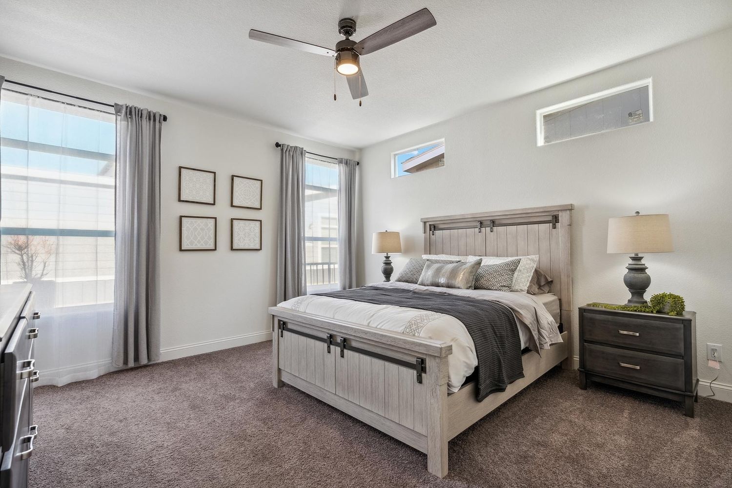 Dormitorio de un proyecto de tipo Casas Prefabricadas y modulares cerca de Phoenix por Homes Direct