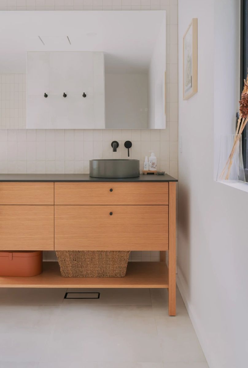 Baño completo de un proyecto de tipo Viviendas unifamiliares cerca de Saint-Jérôme (Laurentides) por Sarrazin Construction