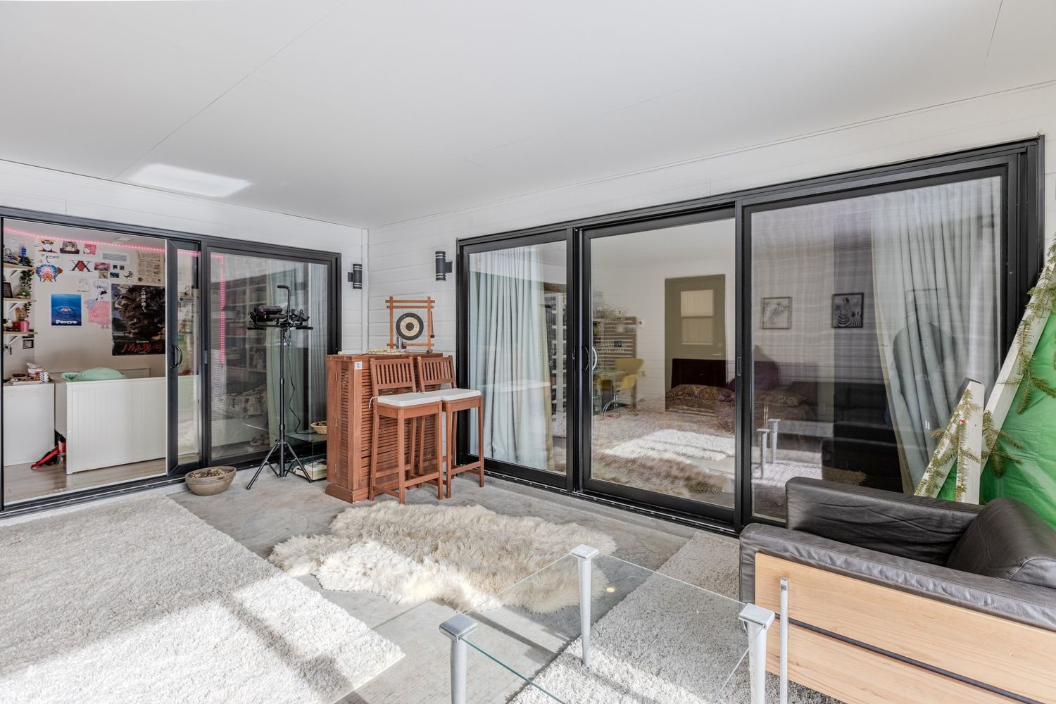 Véranda et solarium d'un projet de Évaluations immobilières près de Québec/Lévis (Ville de Québec) de Sara Abonce-Courtier Immobilier Résidentiel et Commercial