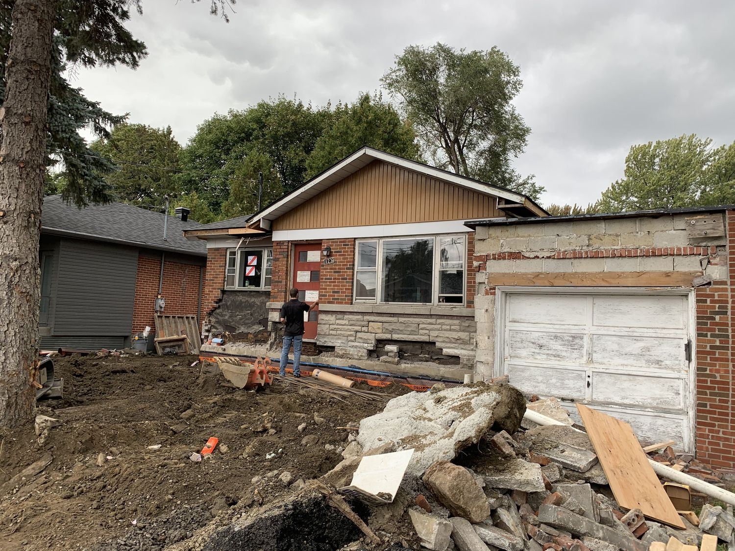 Before Starting Renovations from a Single family homes project near Montreal (Greater Montreal) by psb