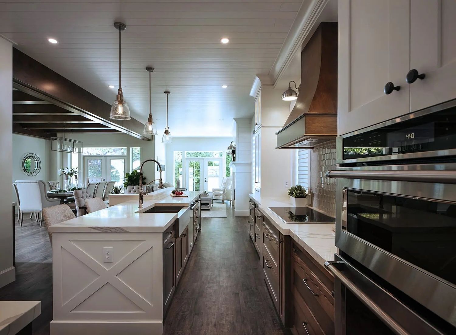 Cocina de un proyecto de tipo Casas Prefabricadas y modulares cerca de Kelowna - Okanagan por Freeport