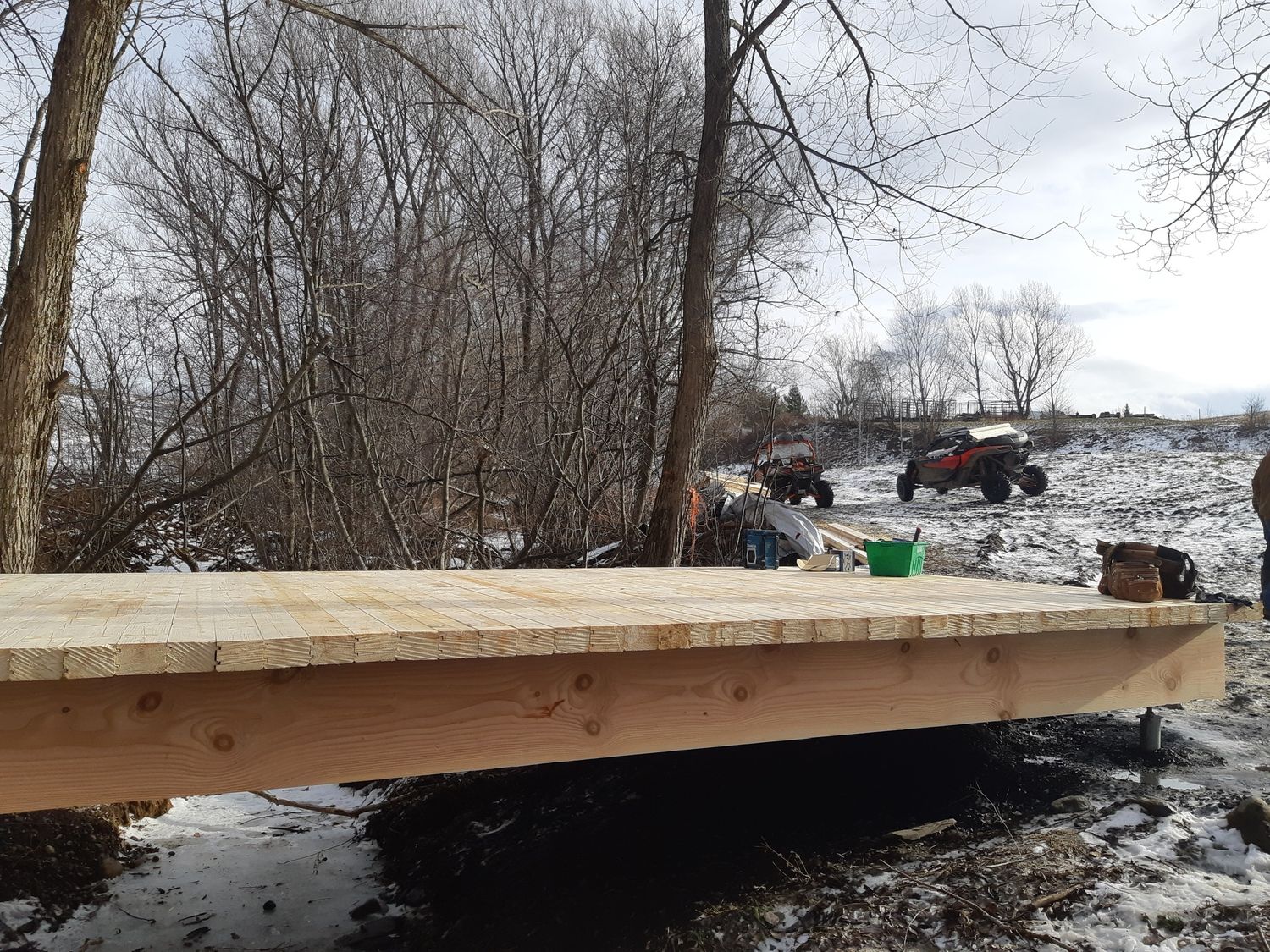 Travaux - Aménagement paysager d'un projet de Charpentes massives près de Sherbrooke (Estrie) de Construction Latulippe